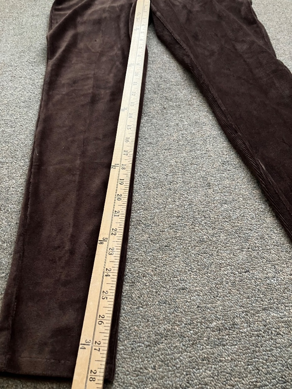 NWT Women’s Hue Brown Corduroy Leggings Size Large - Picture 9 of 9
